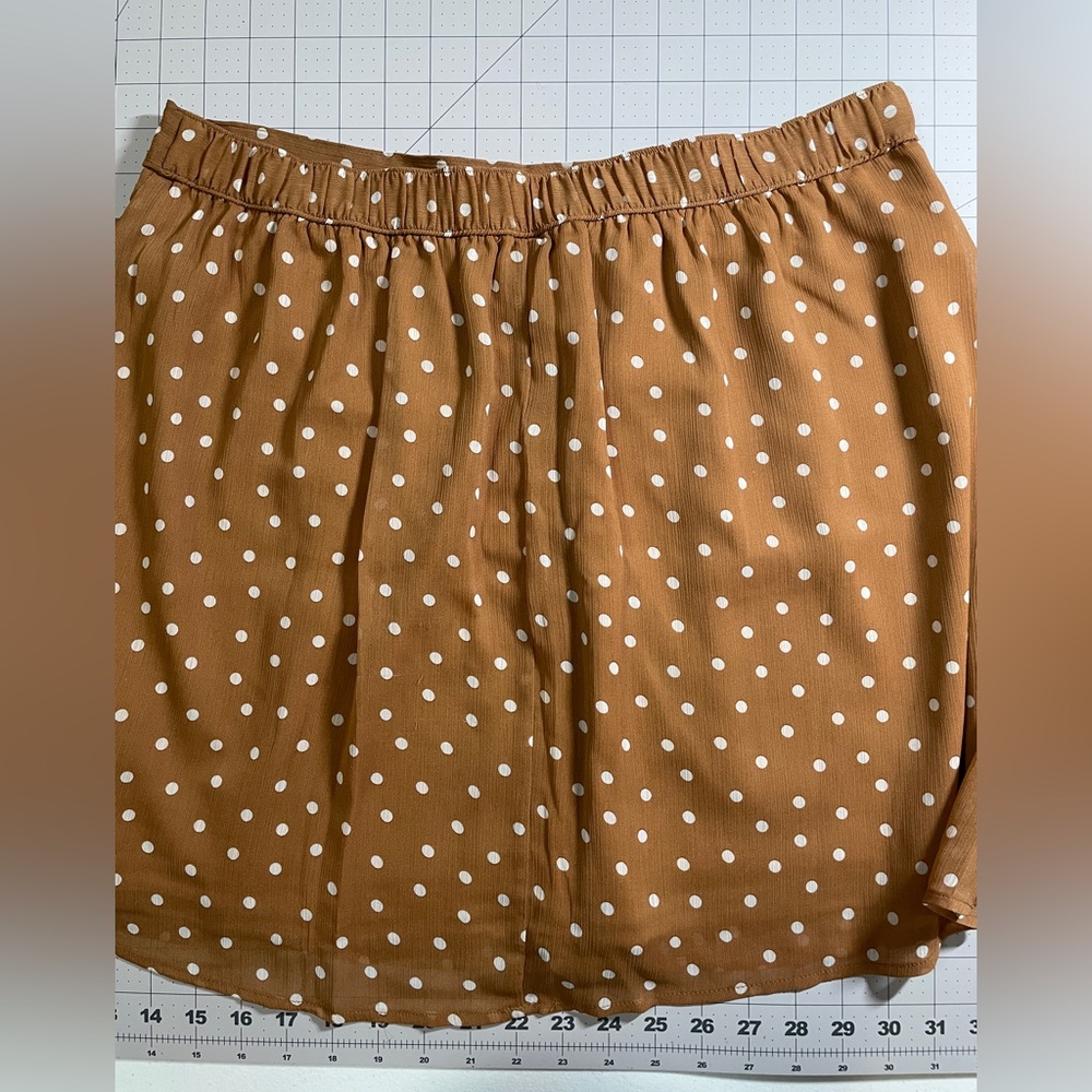 Old Navy khaki skirt